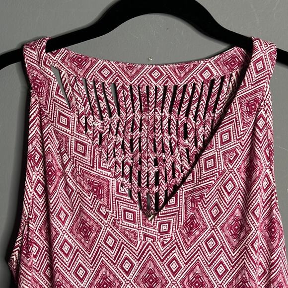 Skies Are Blue Dark Pink and White Sleeveless Tunic Size Small Petite - Picture 2 of 8